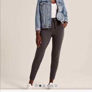 Abercrombie black joggers